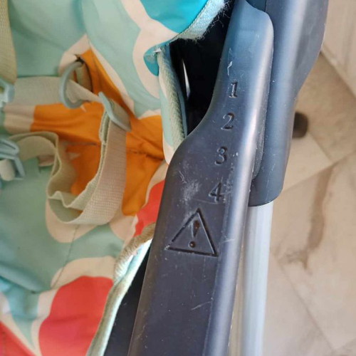 Chicco high chair used with 3 recline positions