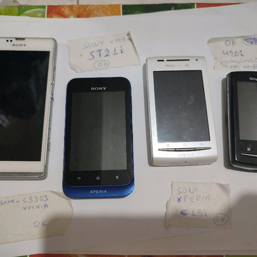 Sony and Sony Ericsson used mobile phones, pack of 4