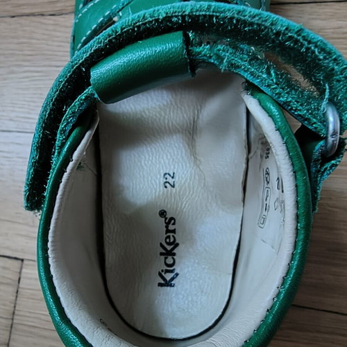 Kickers baby shoes size 22, leather, non-slip sole