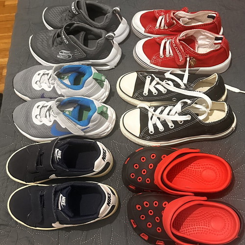 Pack of 6 boys' shoes size 29–29.5
