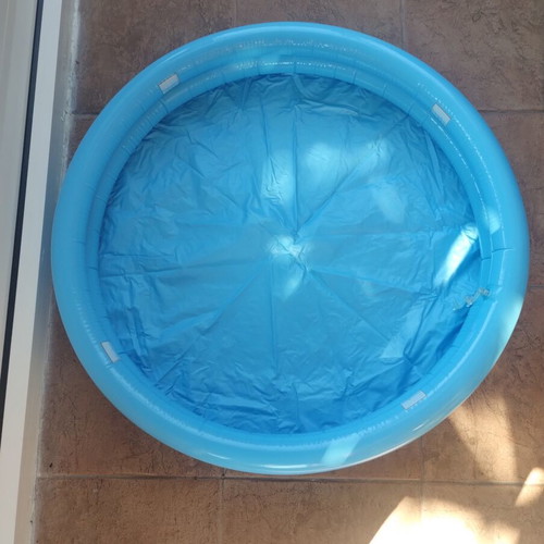 Frezyderm Kids Sun Care inflatable pool like new, blue, 60 cm diameter