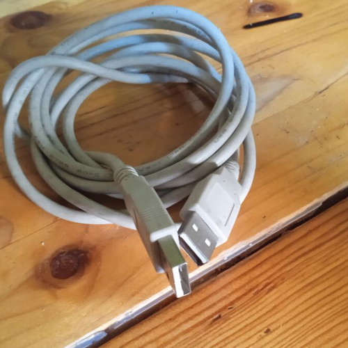 Cables USB, adaptors, Ethernet cables like new, all or separate