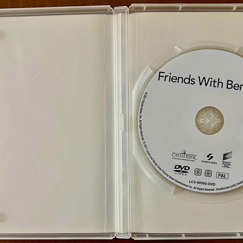 Friends with Benefits DVD like new with subtitles