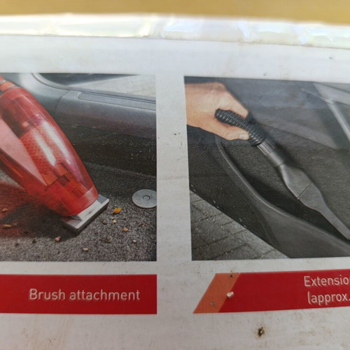 Cordless car vacuum cleaner used