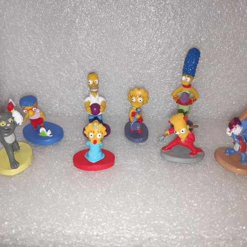 The Simpsons collectible figures set of 8, like new