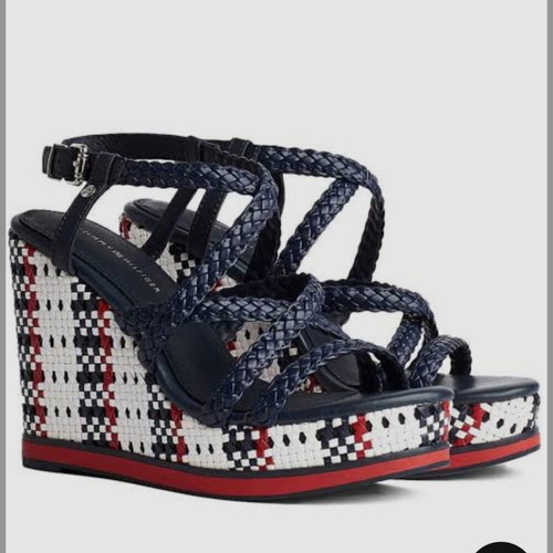 Tommy Hilfiger sandals new, genuine leather, size 38.5