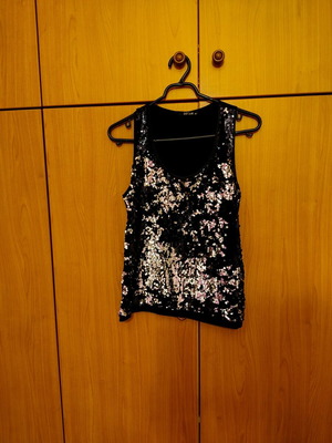 Bill Cost sleeveless sequin top black like new, size XL