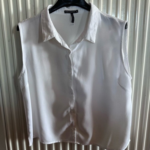 Funky Buddha sleeveless short shirt size M white like new