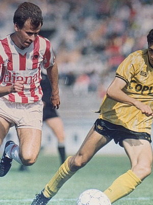 Genati Litovchenko Football Photo used, Olympiacos vs Aris 90s