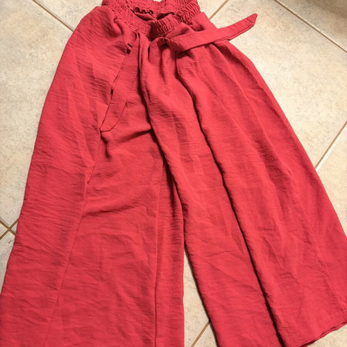 Girls' fuchsia wide pants like new, age 12