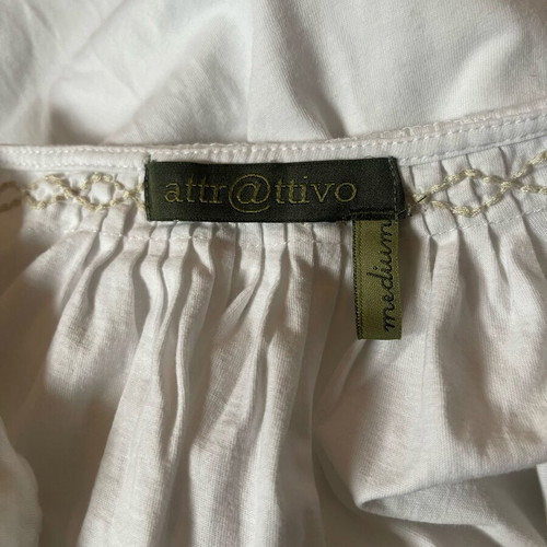 White cotton Attrattivo dress like new baby doll style