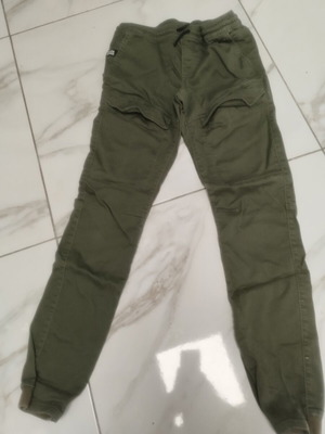 Jack & Jones χακί παντελόνι cargo σαν καινούργιο, μέγεθος 164 εκ, ηλικία 14