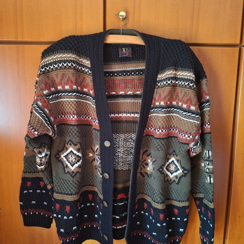Braggi men's knitted cardigan like new, size M, vintage style