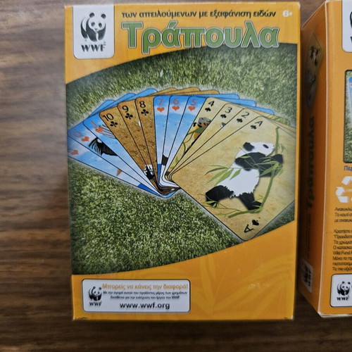WWF playing cards with endangered species illustrations like new, set of 2