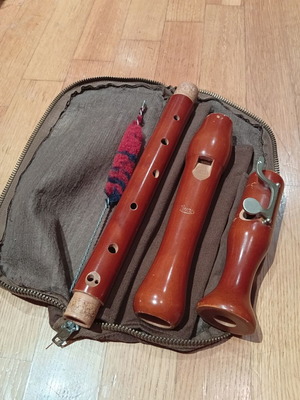 Wooden Flute Venus Vintage 65 cm Used with Original Case