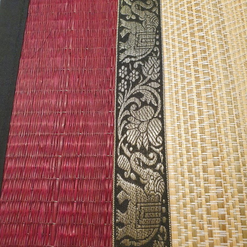 Placemats new from Thailand with 4 coasters and 1 wall-mounted