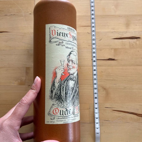 Genever gin ceramic bottle like new