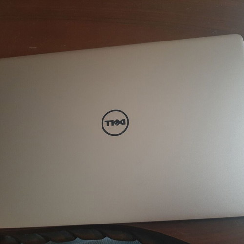 Dell XPS 13 9360 laptop Intel Core 8th Gen 8GB RAM Windows 10