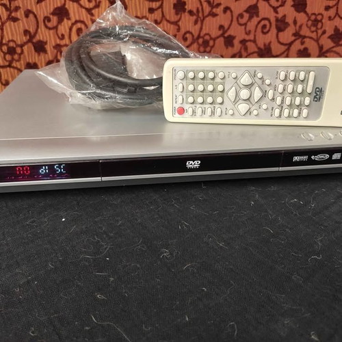 Bluesky DVD player used with 50 movies