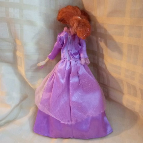 Disney Frozen Anna doll used