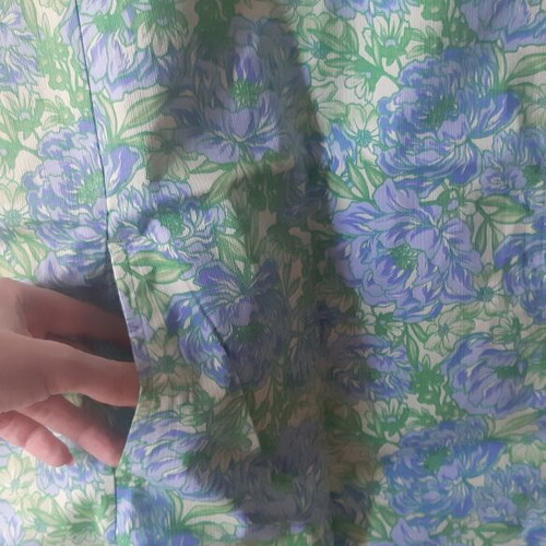 Dpam dresses like new, pack of 3 for ages 6-7, beige and green