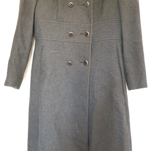 Women's vintage coat (London 1972)