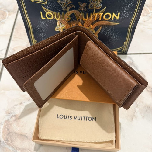 Louis Vuitton men's bifold wallet, brown leather, with box and bag