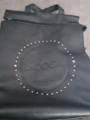 Doca women's backpack used with zipper wear