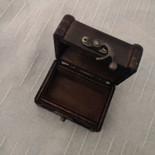 Wooden jewelry box chest new
