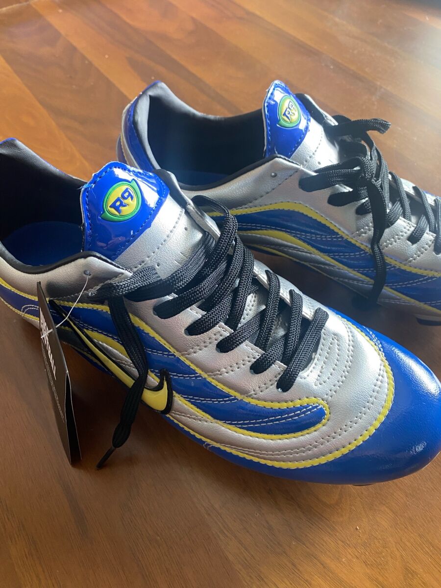 Nike Mercurial R9 Remake 1998 football… - € 50,00 - Vendora.cy