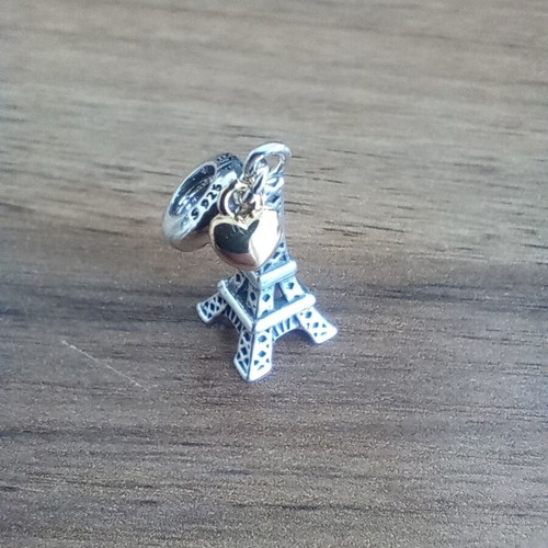 Pandora charm Eiffel Tower original like new, silver