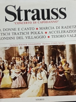 Strauss vinyl used, in very good condition
