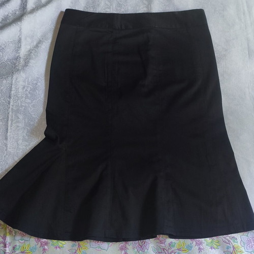 Zara Basic black midi skirt mermaid cut size M like new