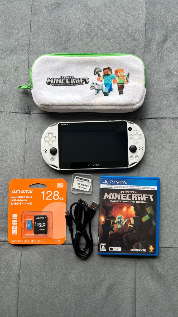 PlayStation Vita 2000 Minecraft Limited… - € 270,00 - Vendora.cy