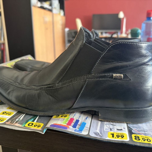 Fabi men's shoes size 42 black leather like new, made in Italy