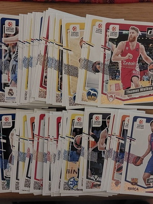 Donruss Euroleague 2023-24 cards, 70 pieces, like new