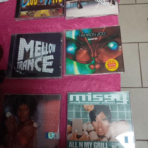 Foreign music CD pack of 6 used