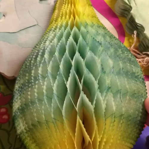 Honeycomb paper decorations used, old, set of 10 pieces