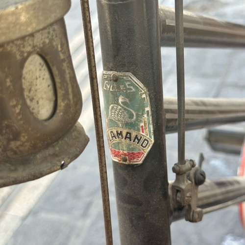 Lamand vintage bicycle used with New Sun oil lamp and cargo racks