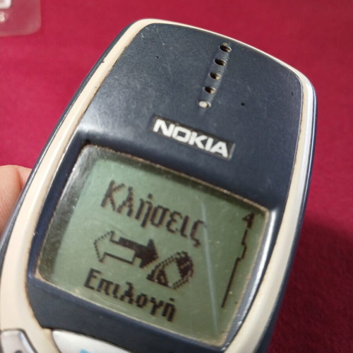 Nokia 3310 classic mobile phone used, blue