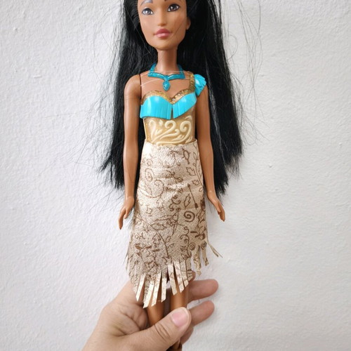 Disney Pocahontas doll Mattel 2022 like new