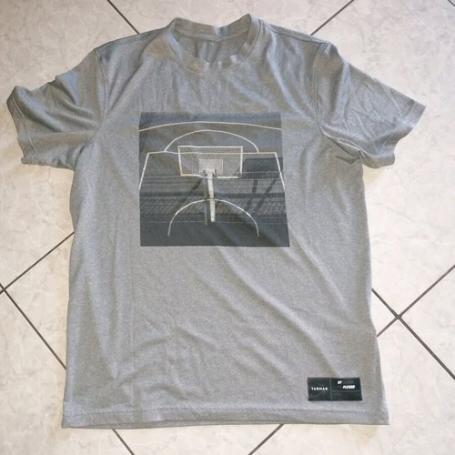 Tarmak teen tshirt gray like new size M