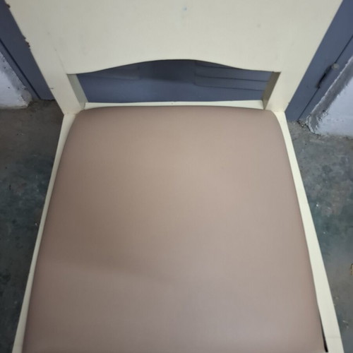 Set of 5 restored chairs in ecru color with new beige faux leather cushions