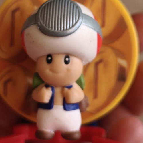 Nintendo Super Mario Toad collectible figure