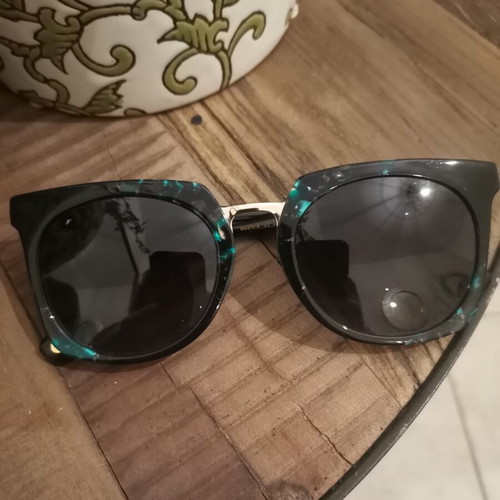 GIGI BARCELONA sunglasses black with green tint