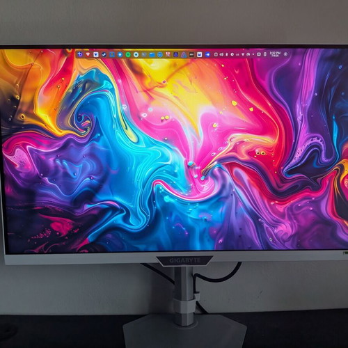 Gigabyte M27Q2 Monitor like new, 27 inch QHD 200Hz IPS Quantum Dot