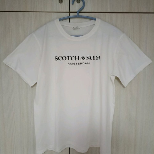 Men's white short-sleeve t-shirt size Small 100% cotton like new