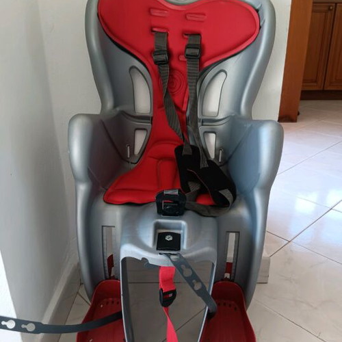 Bicycle rack seat like new in excellent condition