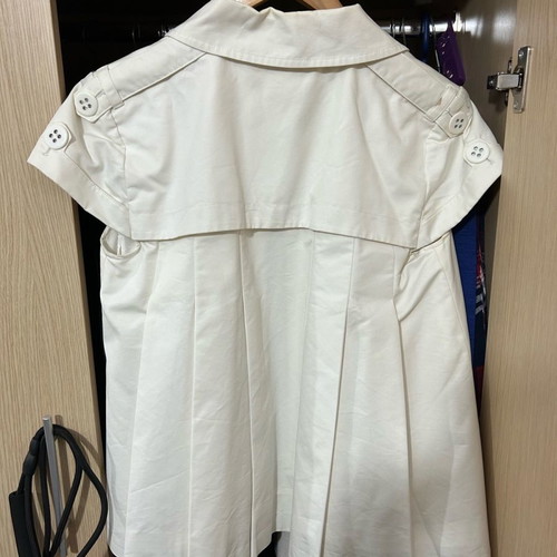 Women's jacket new white with short sleeve size M