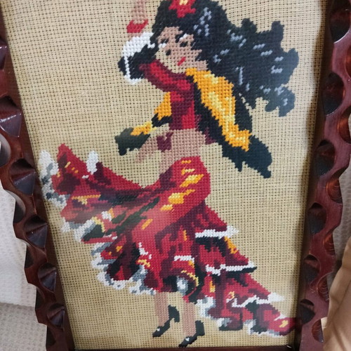 Vintage embroidered dancers paintings on wood like new, set of 2